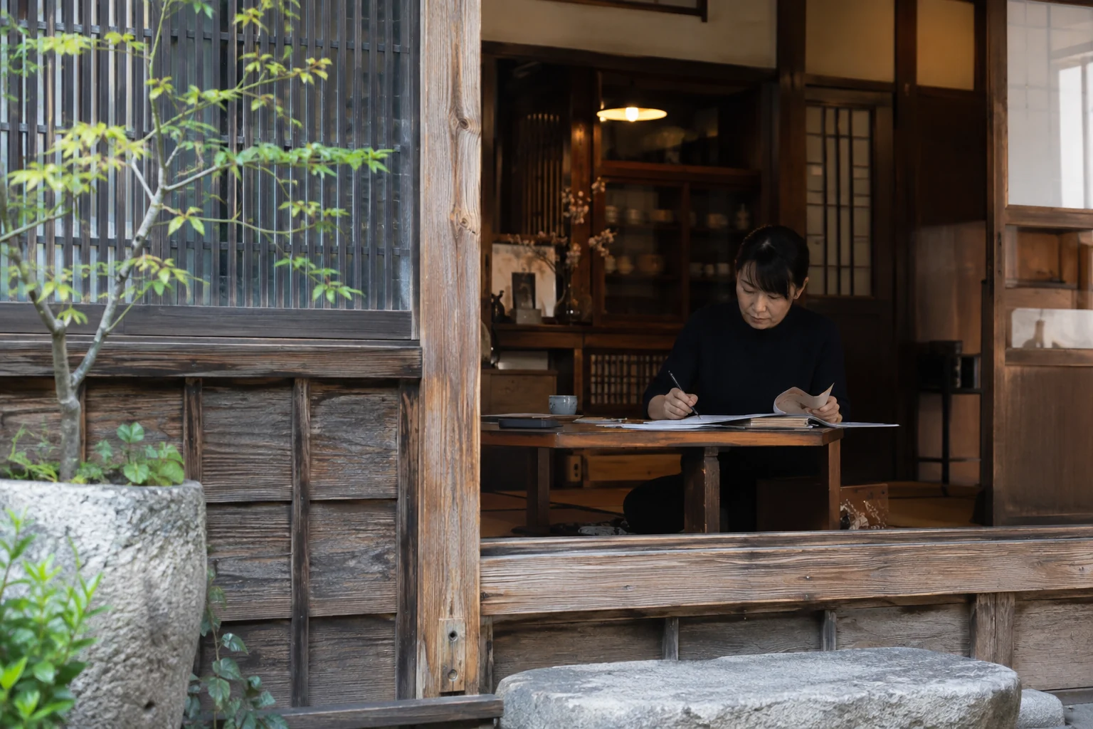 下町の店舗の建築の細部